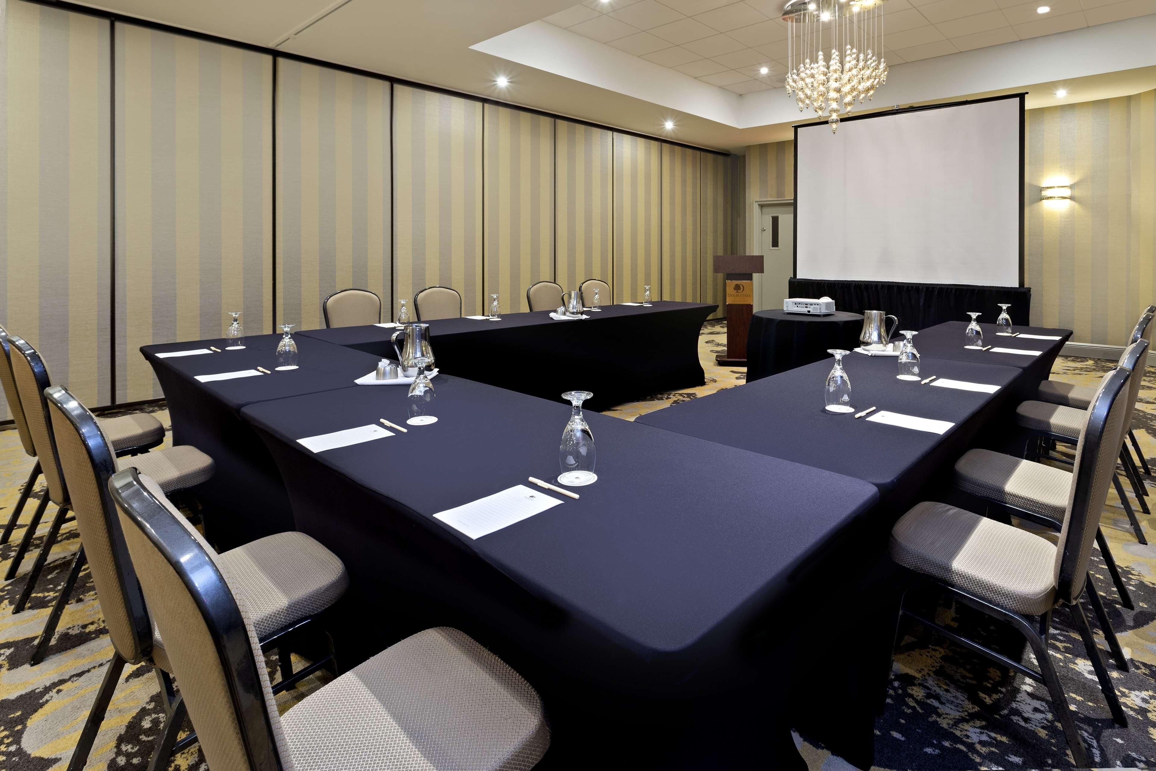 מלון Alafaya Doubletree By Hilton Orlando East - Ucf Area מראה חיצוני תמונה