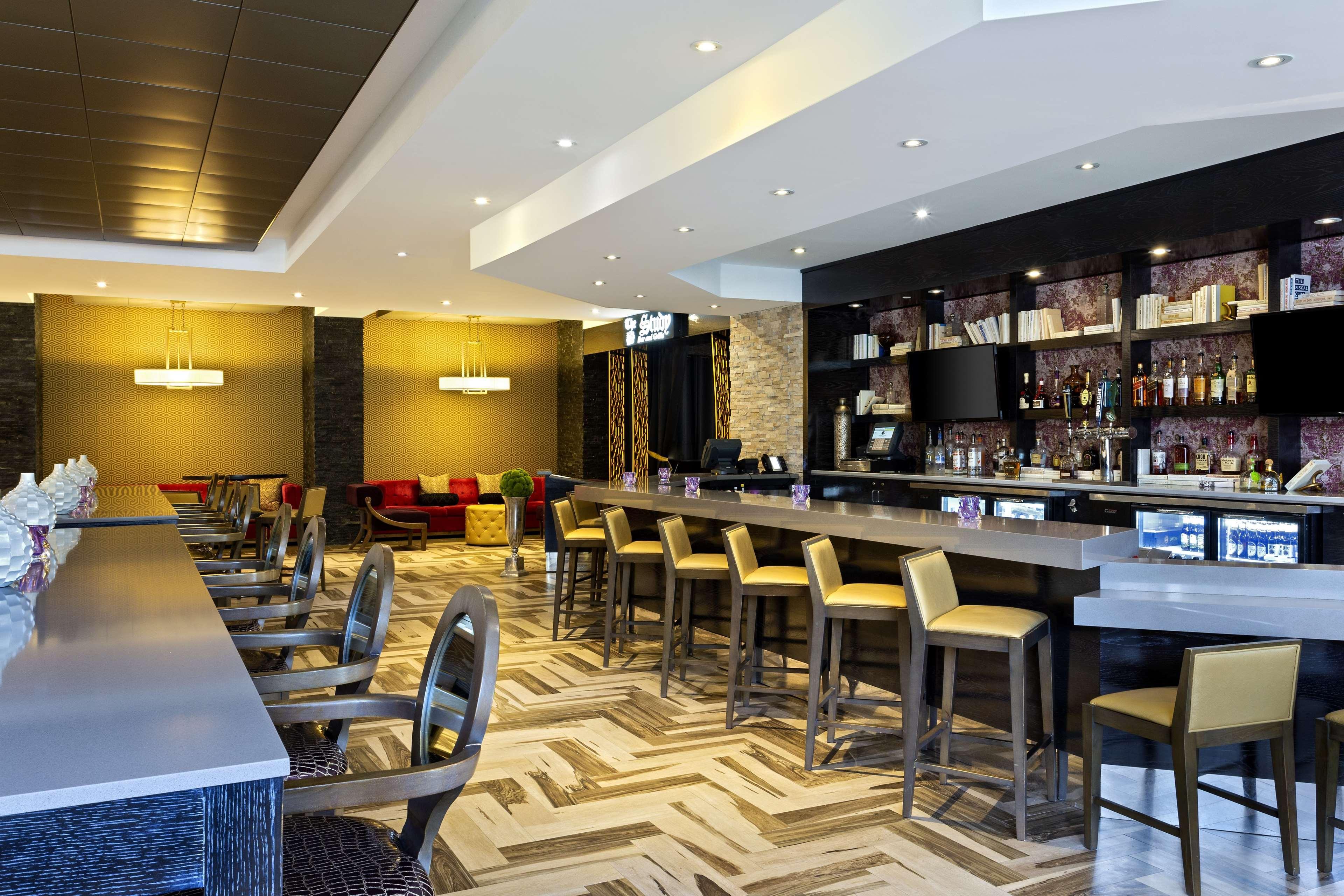 מלון Alafaya Doubletree By Hilton Orlando East - Ucf Area מראה חיצוני תמונה