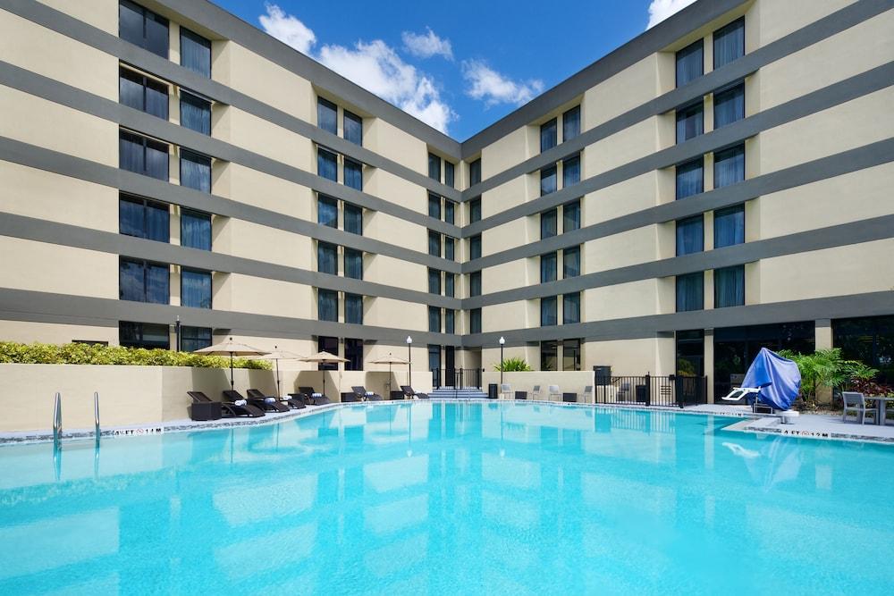 מלון Alafaya Doubletree By Hilton Orlando East - Ucf Area מראה חיצוני תמונה