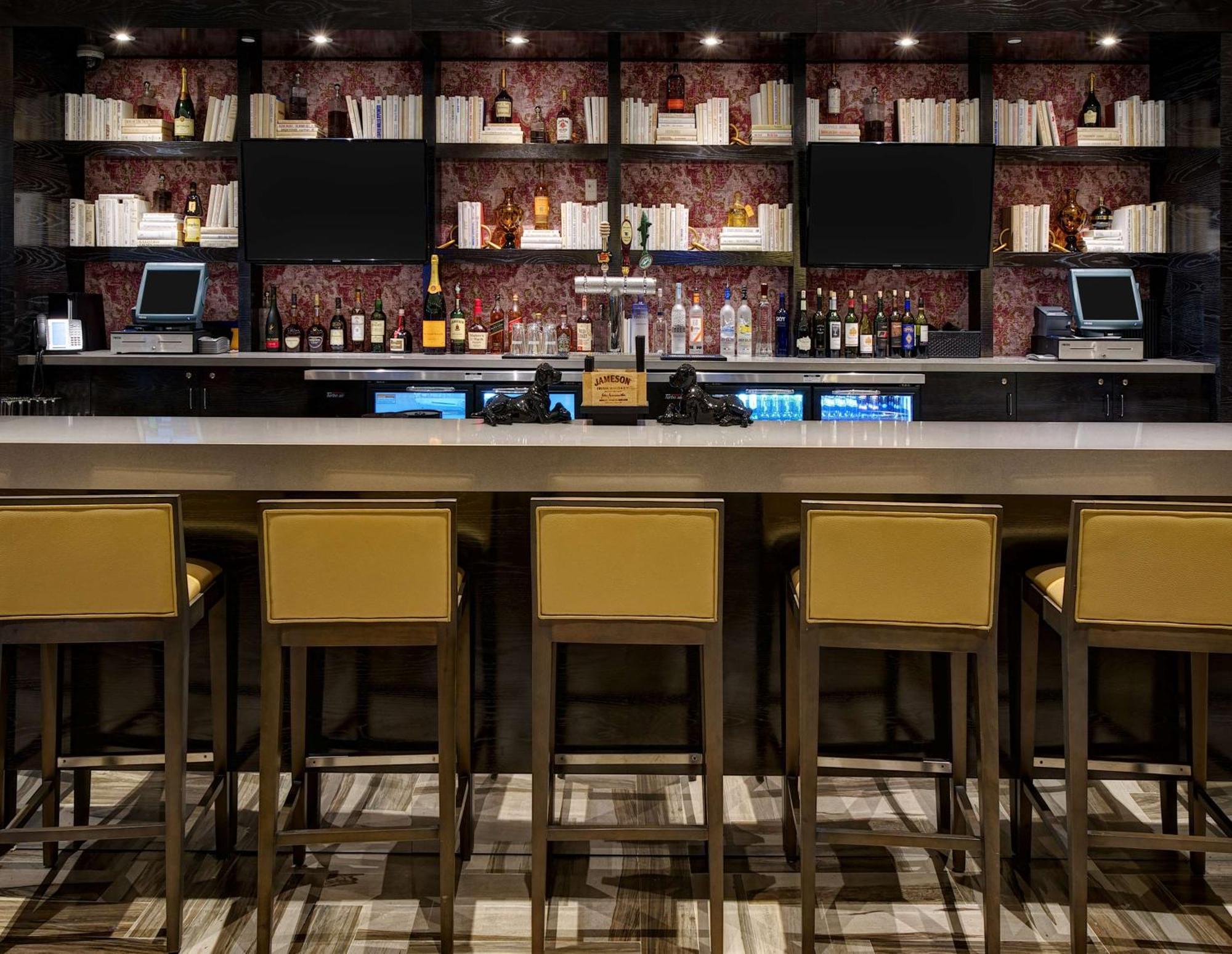 מלון Alafaya Doubletree By Hilton Orlando East - Ucf Area מראה חיצוני תמונה